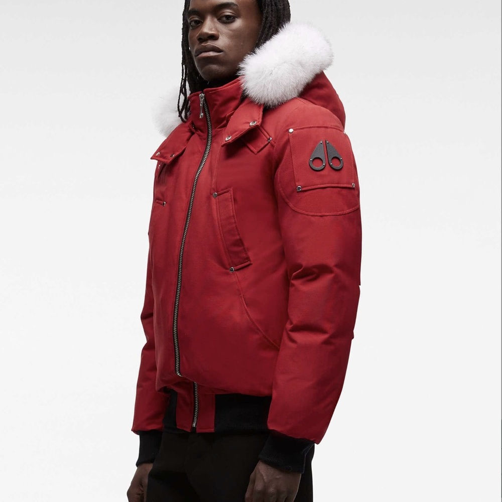 ✨Host Pick✨Moose Knuckles Ballistic Bomber in Red